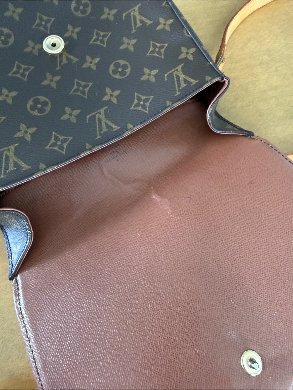 AUTH Louis Vuitton Monogram Canvas Crossbody in Brown and Tan - Picture 10 of 11